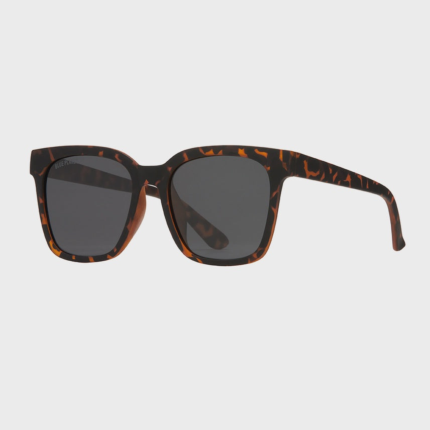 Sequoia - Soft Walnut Tortoise / Smoke Polarized Lens